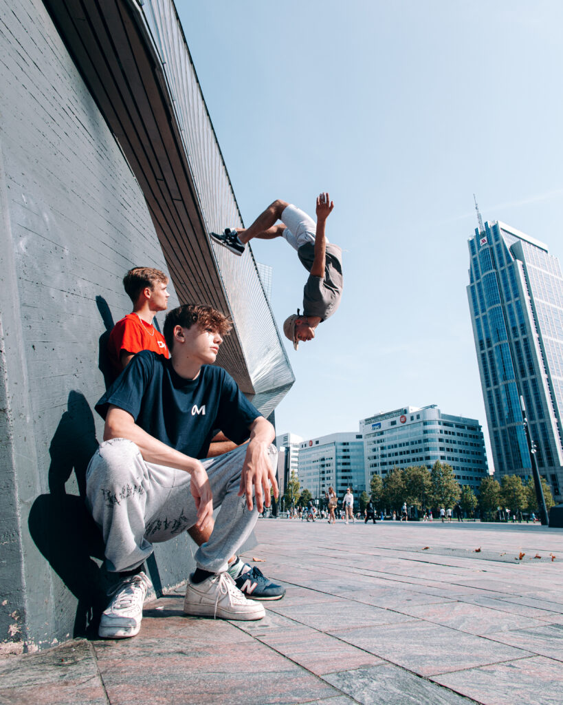 Het team van freerunclub One Movement in Rotterdam